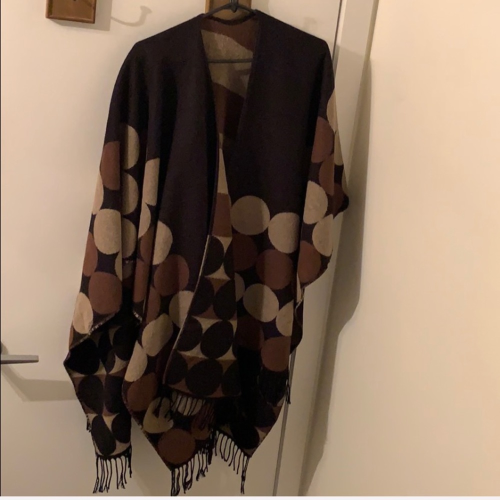 Reversible Ruana with fringe trim